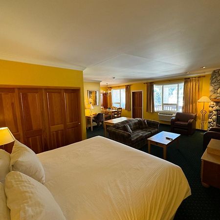Park Place Lodge Fernie Exterior foto
